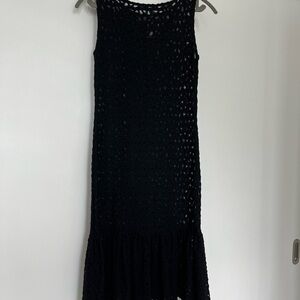 Chic Black Lace Midi Dress